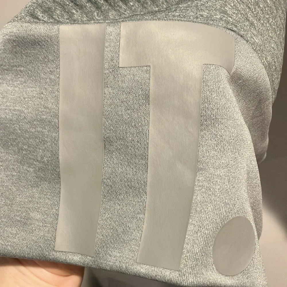 Nike Sweatshirt - Picture 4 of 7